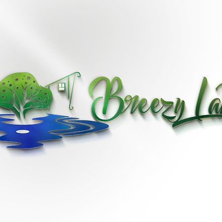Breezy Lake Tissamaharama Kültér fotó